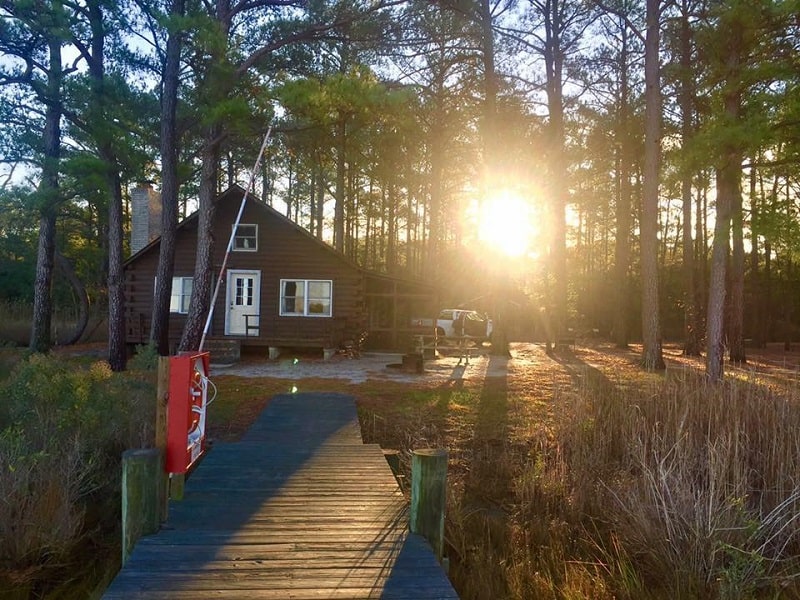 Cabins at Janes Island State Park