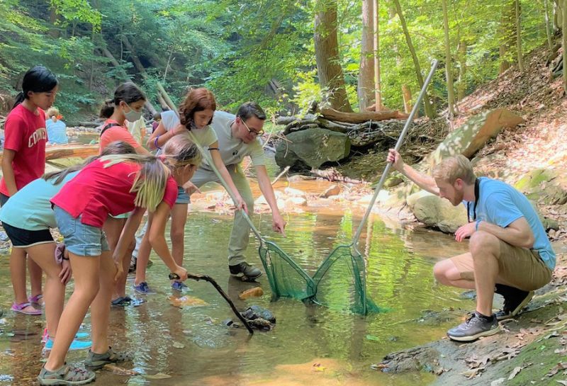 kids activity at the Potomac Overlook Regional Park