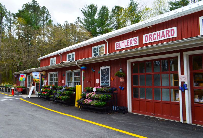 Butler’s Orchard Exterior