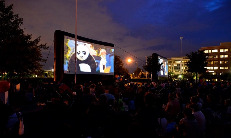 starlight cinema drive-in Centreville VA